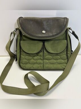 Mosey Green Quilted Crossbody Bag purse adjustable strap pockets travel